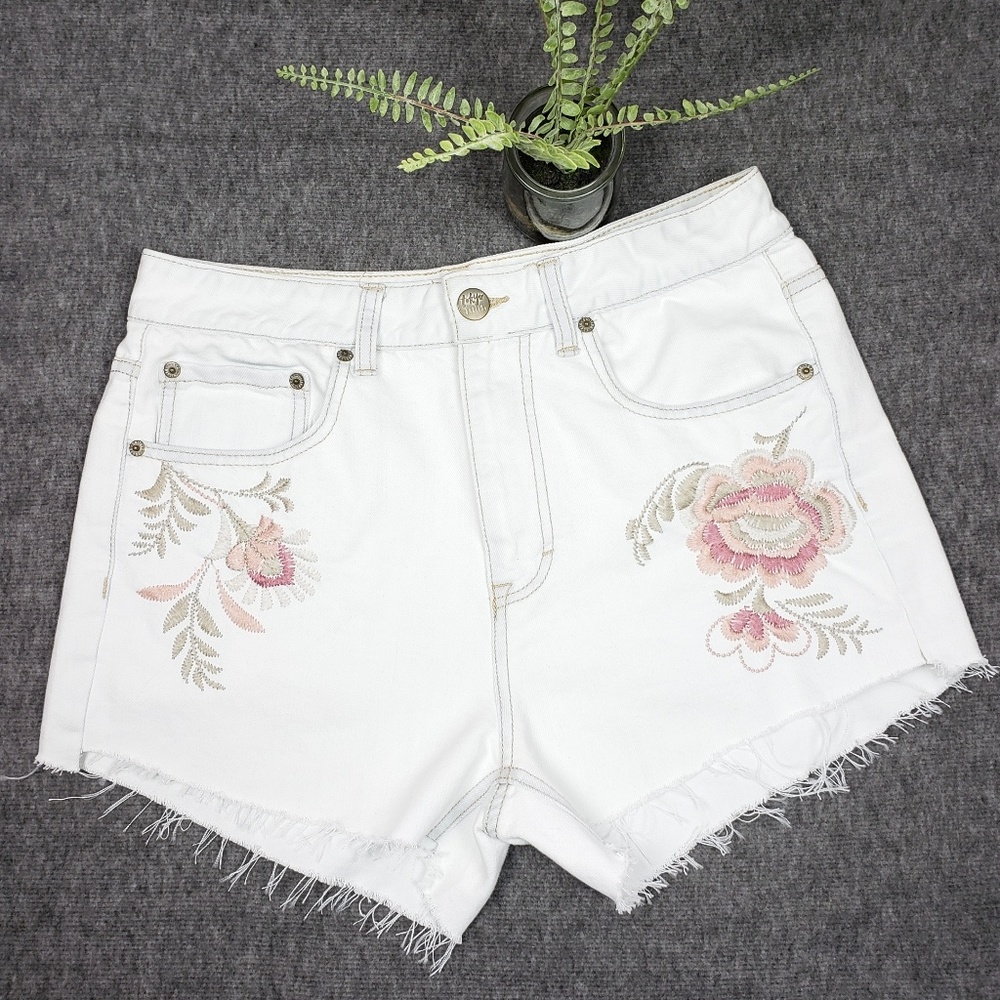 Upcycled Tokyo Darling Embroidered Jean Shorts